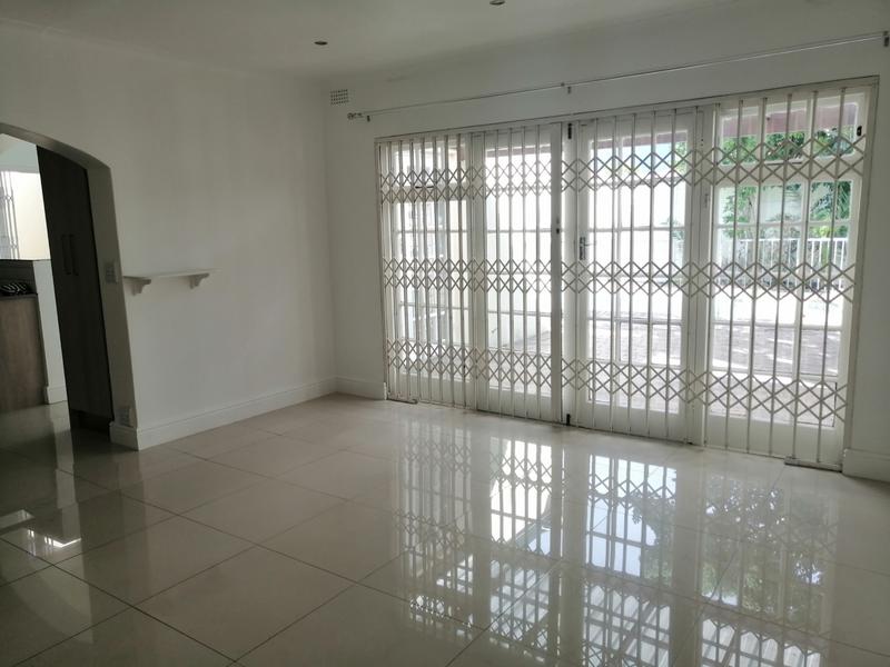 To Let 3 Bedroom Property for Rent in Claremont Western Cape